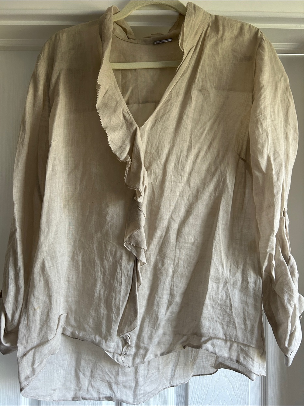 Elie Tahari Cream Blouse with Delicate V-Neck Trim and delicate ruffle down fron